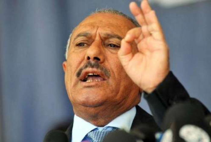 المخلوع صالح يرد : الحوثي يسيطر على مؤسسات الدولة بنسبة 99%