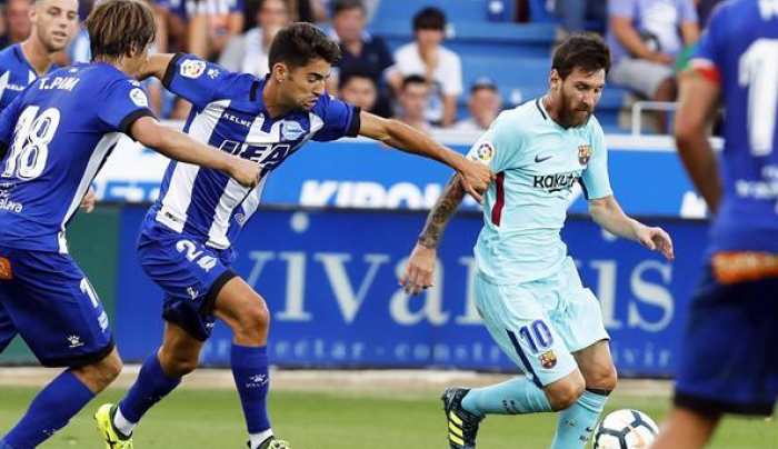 ميسي يطالب برشلونة بالتخلص من 4 لاعبين