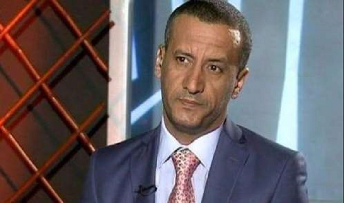 صحفي مقرب من  المخلوع يستنجد بالشرعية: مستقبل اليمن بيدكم يا احزاب الرياض وعدن ومأرب وصنعاء