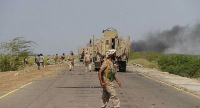 الحوثيون يستعيدون مواقع في شمال المخأ وموزع غرب تعز