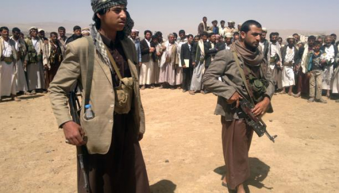 مليشيا الحوثي تحتجز قادة عسكريين تابعين للمخلوع صالح في معسكراتها بذمار