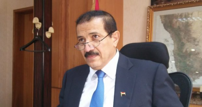 اقتحام حوثي لوزارة جديدة تابعة لحزب ”صالح” ووزيرها يجمد مهام عمله