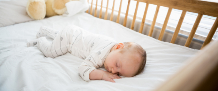 تحذير هام: لا تضعي طفلك على بطنه أثناء النوم.. معظم الأمهات لا ينتبهن لهذا الخطر