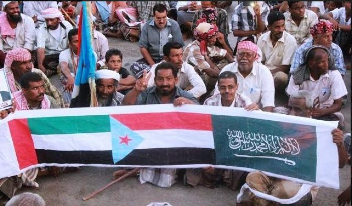 طالب البيان بإقالة حكومة الدكتور/ أحمد عبيد بن دغر: مكونات الحراك الجنوبي بوادي حضرموت تنظم مهرجانا جماهيريا حاشدا إحياء للذكرى 54 لثورة اكتوبر المجيدة بمدينة سيئون