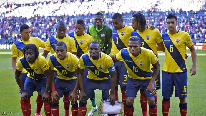 إكوادور تعاقب 5 لاعبين