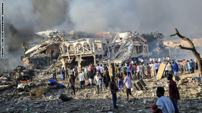 ارتفاع عدد ضحايا هجومي الصومال إلى أكثر من 200 قتيل