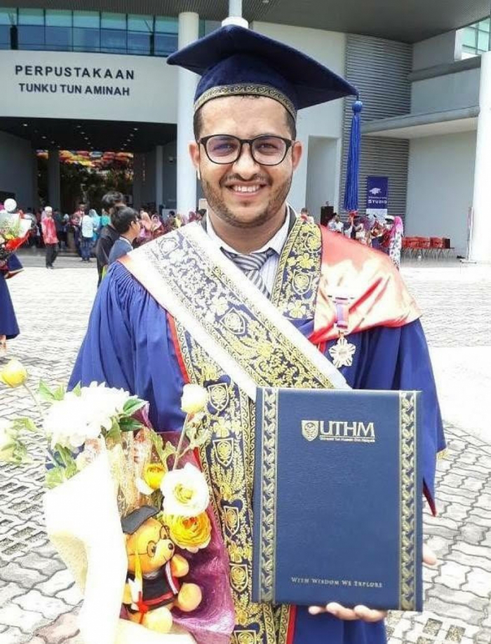 طالب يمني في ماليزيا يحرز أعلى درجة تخرج في تاريخ جامعته