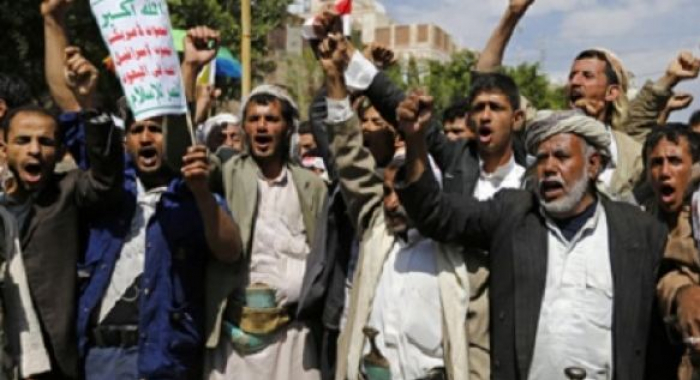وثيقة.. تكشف كيف يتحيل الحوثيين للسطو على اموال اليمن