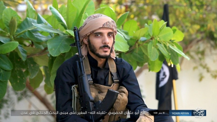 شاهد بالصور .. داعش ينشر صور منفذين عملية البحث الجنائي في عدن