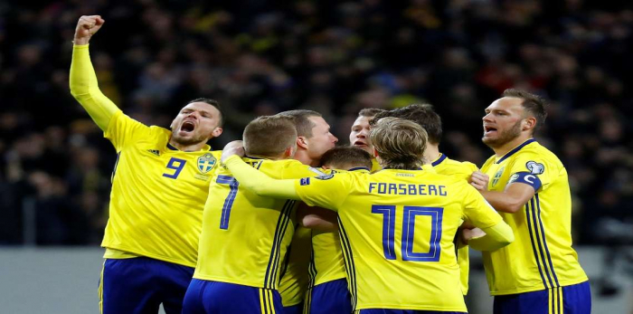 المنتخب السويدي يقترب من المونديال بفوزه على إيطاليا في ذهاب الملحق الأوروبي (فيديو)