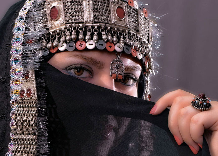 اليمنيات في المرتبة الـ 17 بتصنيف موقع "رانكر" لأجمل نساء الشرق الأوسط