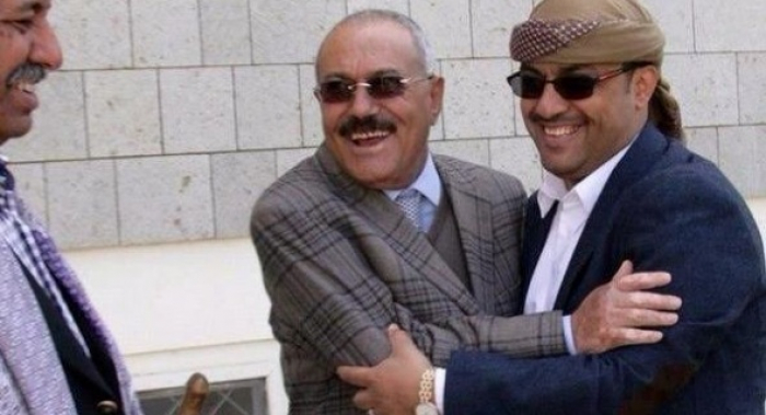 العواضي متحديا بعد قصف منزله بصنعاء :  باطن الأرض خير من ظاهرها (تفاصيل)