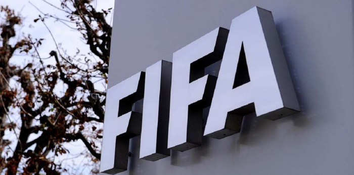 الكويتيون يترقبون قرار الفيفا برفع الإيقاف عن كرة القدم