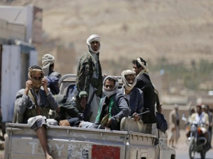 برلماني مقرب من الحوثيين يتوقع انهيارهم ويكشف السبب!