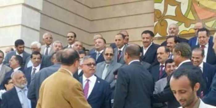 هذا اول اتفاق بين الحوثين والمؤتمر الشعبي ينقذ الأخير من الموت بعد مقتل صالح !