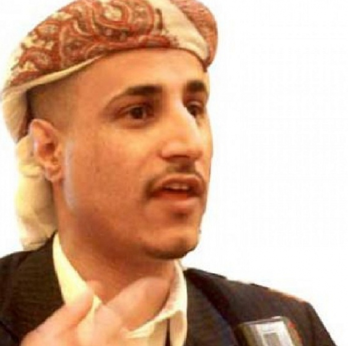 عقب وصوله الى منطقة أمنة..نائب المجلس السياسي الأعلى للحوثيين يعلن انضمامه للشرعية (صورة)