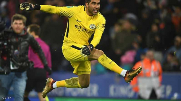 برافو يتألق مع مان سيتي مجددا ويفوز بركلات الترجيح