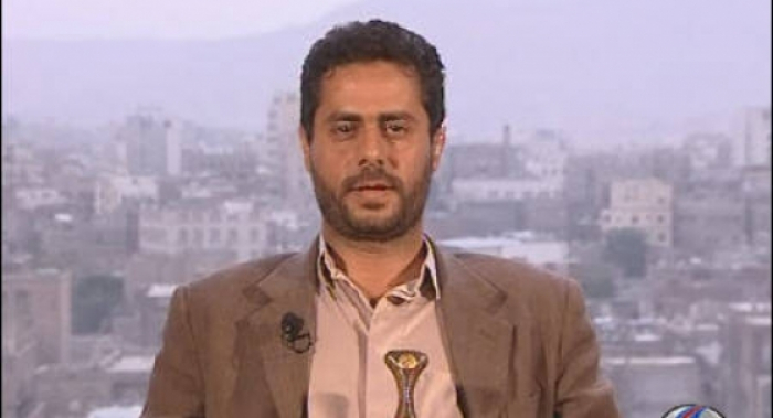 بعد أن حاول الدفاع عن نساء الحداء من انتهاكاتهم .. "محمد البخيتي" يتعرض للإهانة على يد الحوثيين