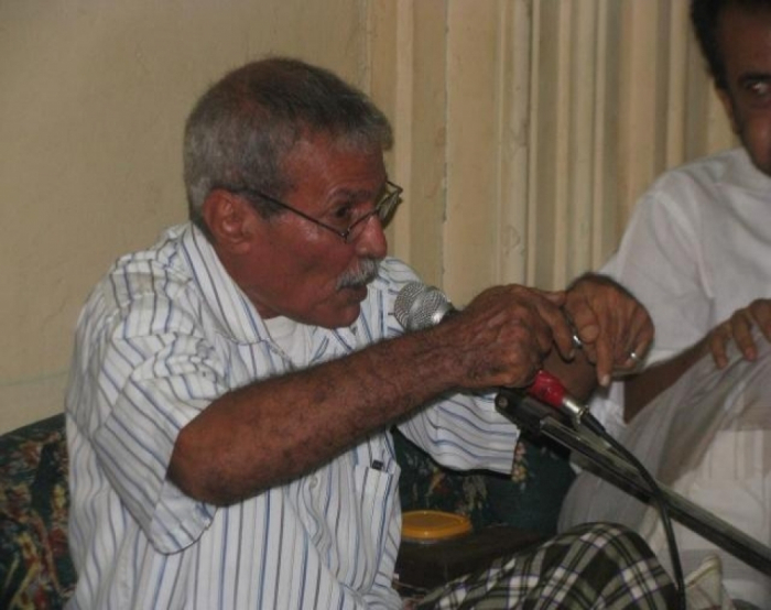 وزير الداخلية يطمئن على حال الكاتب نجيب يابلي