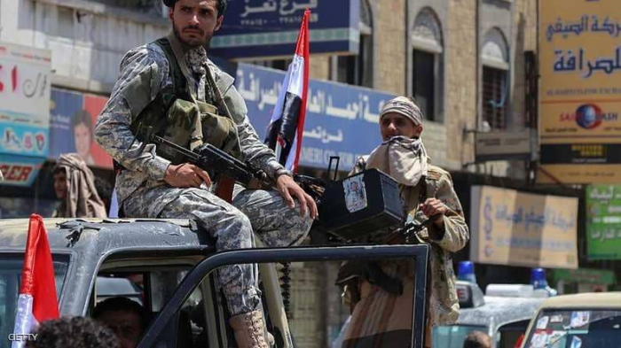 الجيش اليمني يضيق الخناق على الحوثيين بحيس