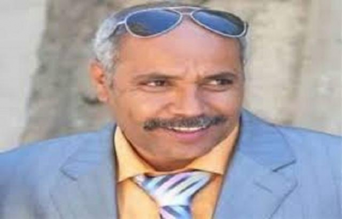 قيادي مؤتمري يفتح النار :عموما المؤتمر اكبر من تافهة  وخساسة وخيانة حسين حازب وطارق الشامي