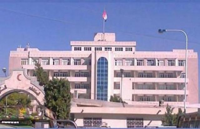 وصول جثة قيادي كبير الى ثلاجة المستشفى العسكري بصنعاء، والحوثيون يمنعون الاقتراب منها