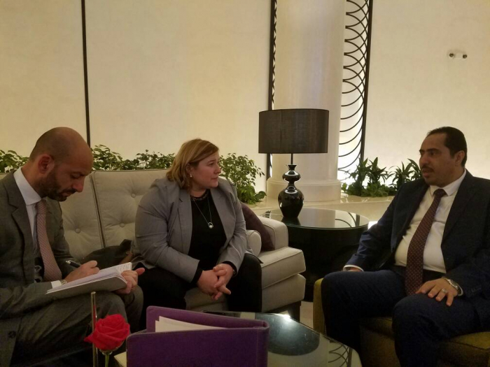 الوزير نايف البكري يبحث دعما للشباب مع بعثة الاتحاد الأوروبي لدى اليمن