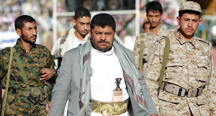 محمد الحوثي يغرد منهزما بعد ساعات من انطلاق معركة تحرير تعز