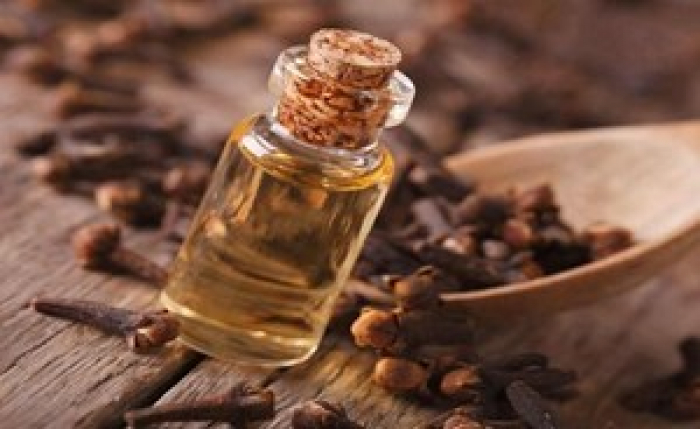 ملعقة صغيرة من القرنفل توفر 63% من احتياجات الجسم اليومية