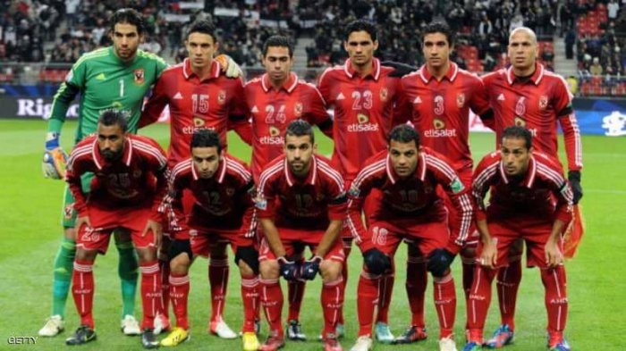 الأهلي المصري يواصل زحفه بثبات نحو الاحتفاظ باللقب