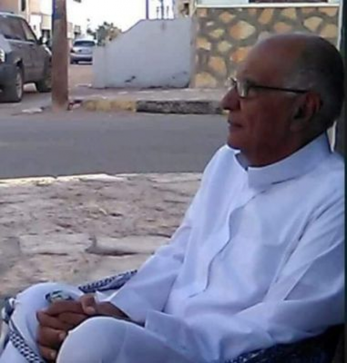 هذه احدث صورة للمسؤول اليمني الذي حافظ على قيمة الريال رغم الحرب .. واقاله الرئيس هادي