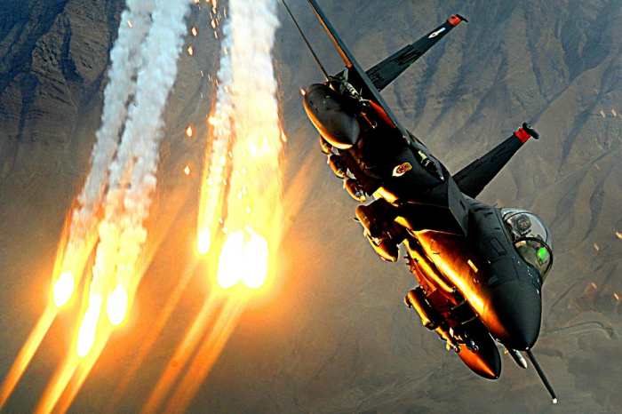 الكشف عن محاولات (إيرانية – قطرية ) لتزويد الحوثيين بصواريخ متطورة تستهدف طائرات الـ( إف 16)
