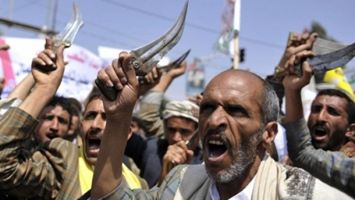الحوثي يعيد انتشار 5000 مقاتل دفاعا عن معقله في صعدة