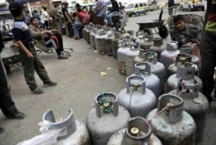 اكبر تاجر مستورد للغاز في اليمن يحرج الحوثيين سوف ابيع الدبة الغاز في صنعاء ب 2500 مقابل هذا الشرط؟