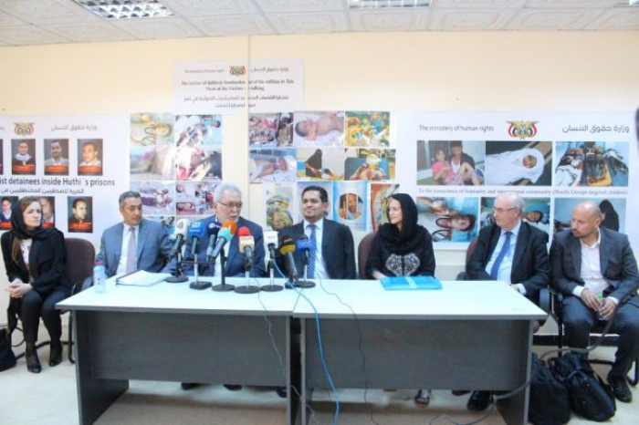 وزير يمني يكشف سبب تأخر حسم المعركة مع الحوثيين