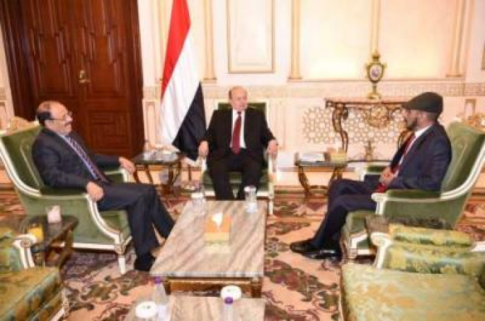 هادي يصدر قرار بتعيين شقيق"صالح" قائدا لقوة الاحتياط