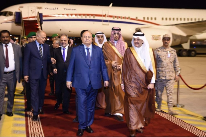 رئيس الجمهورية يصل مدينة الظهران السعودية للمشاركة في القمة العربية الـ 29