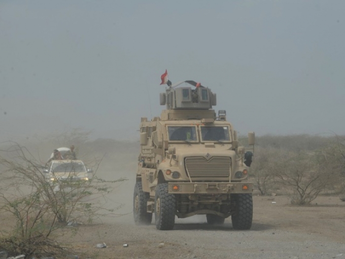 احدث الصور لقوات طارق عفاش في قلب المعركة مع الحوثيين بمفرق المخا