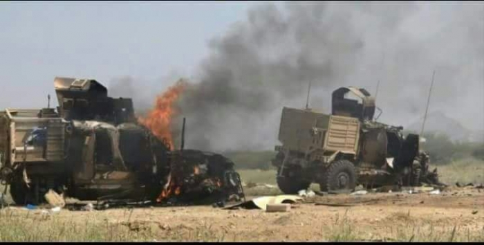 صورة لمدرعات تابعة لطارق صالح دمرتها المليشيات