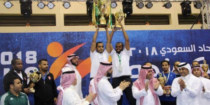 بالصور : ( النور اليمني) مدرب يصنع البطولات للرياضة السعودية محليا ودوليا