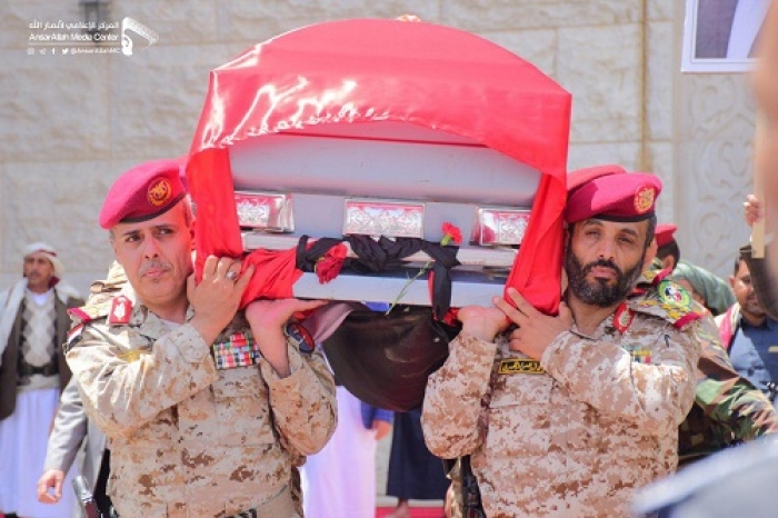 هل كانوا في عداد الموتي..؟ 5 من قيادات الصف الأول بجماعة الحوثي غابوا أمس عن تشييع الصماد..؟ (الأسماء)