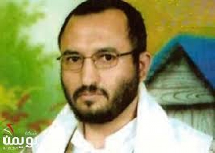 من هو "الزعيم الخفي " ورجل السلطة الفعلية بجماعة الحوثي المتواري خلف ستار! (صورة)
