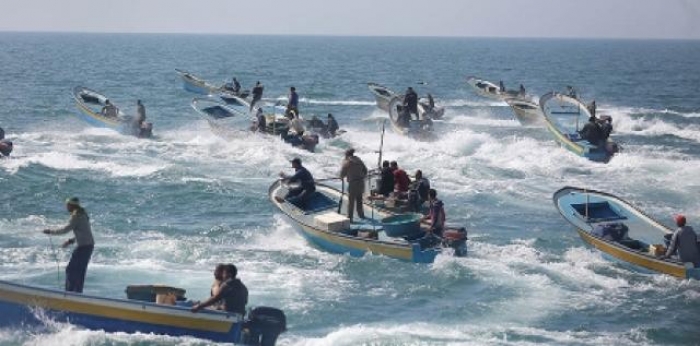 لكسر الحصار.. نشطاء سويديون ونرويجيون يتوجهون إلى غزة على متن قوارب صيد