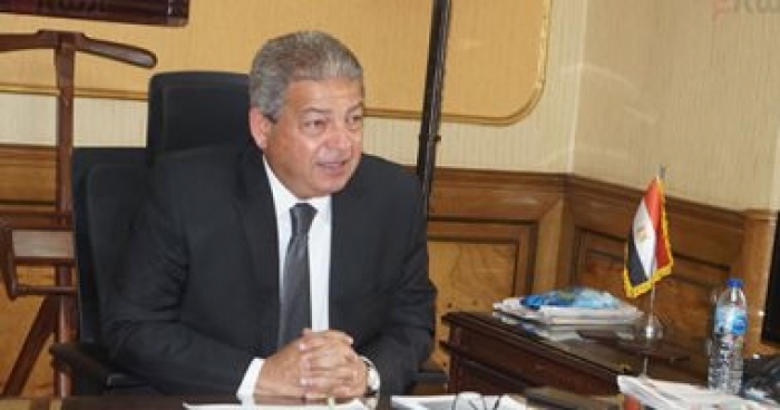 وزير الرياضة المصري يتدخل : محمد صلاح يغيب أسبوعين ويلحق بكأس العالم