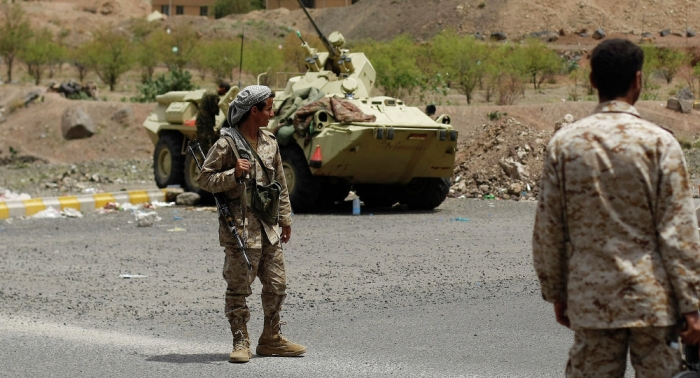 الجيش اليمني: 20 كم تفصلنا عن ميناء الحديدة