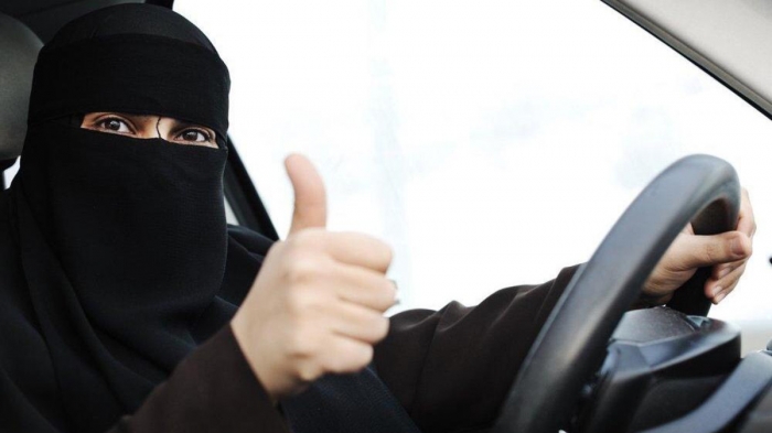 ‏الداخلية السعودية تهيب باحترام النساء أثناء القيادة
