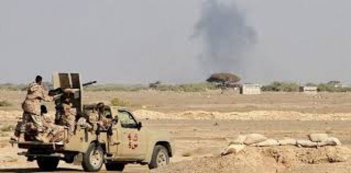 عاجل: البارجات الحربية ومروحيات الاباتشي تقصف مواقع للحوثيين بالحديدة