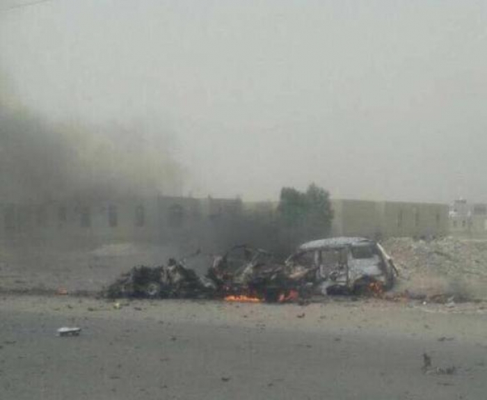 هكذا أصبحت مدرعات الحوثي في شوارع مدينة الحديدة بعد حرقها من قوات التحالف ..شاهد الصور