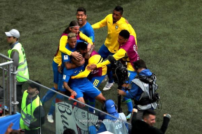 بالصور: منتخب البرازيل يكسر صمود كوستاريكا في الوقت القاتل