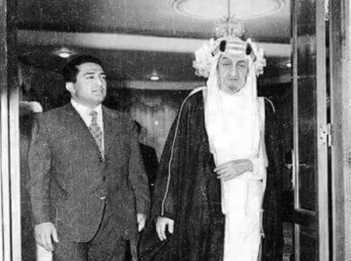 قصة يرويها شقيقه : من هو الملك السعودي الذي بكى عندما سمع خبر مقتل الرئيس ابراهيم الحمدي ؟!